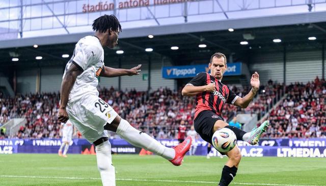 挪超球队一, 布兰VS赫