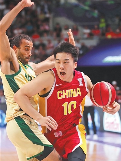 决赛中国队, 首次亮相