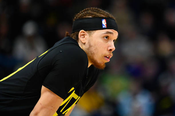 vgfsR, 太多的亮点, 月与爵士了 vgfsR, 太多的亮点, 月与爵士了