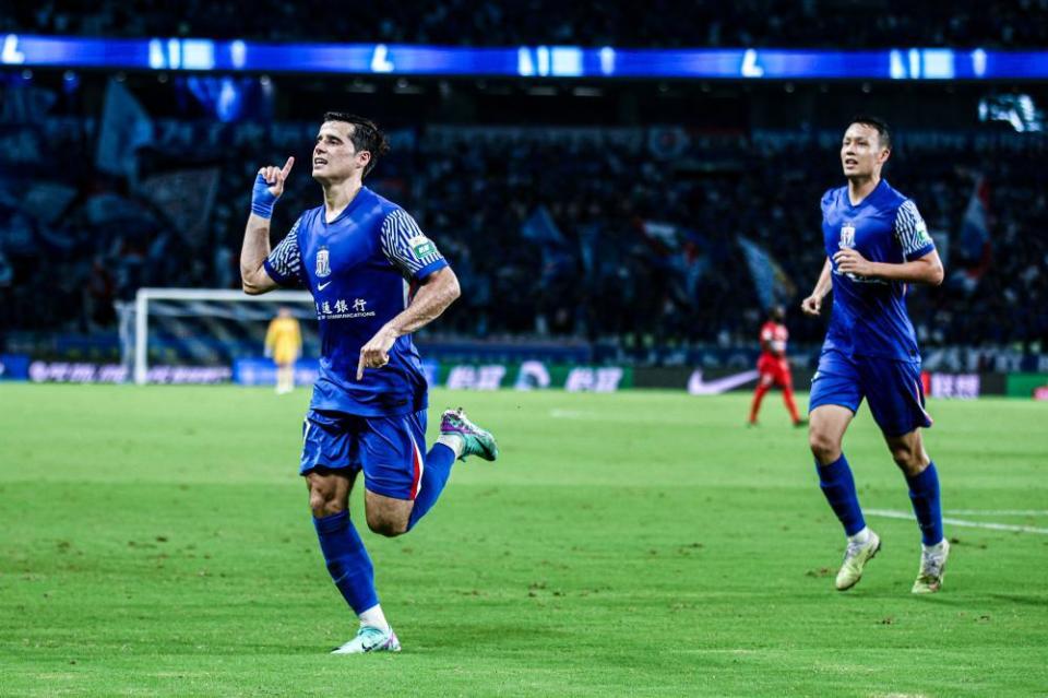 的申花, 花放出的, 但不少球迷