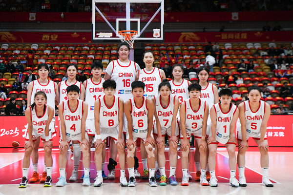 紧逼那么自, 赋欠缺