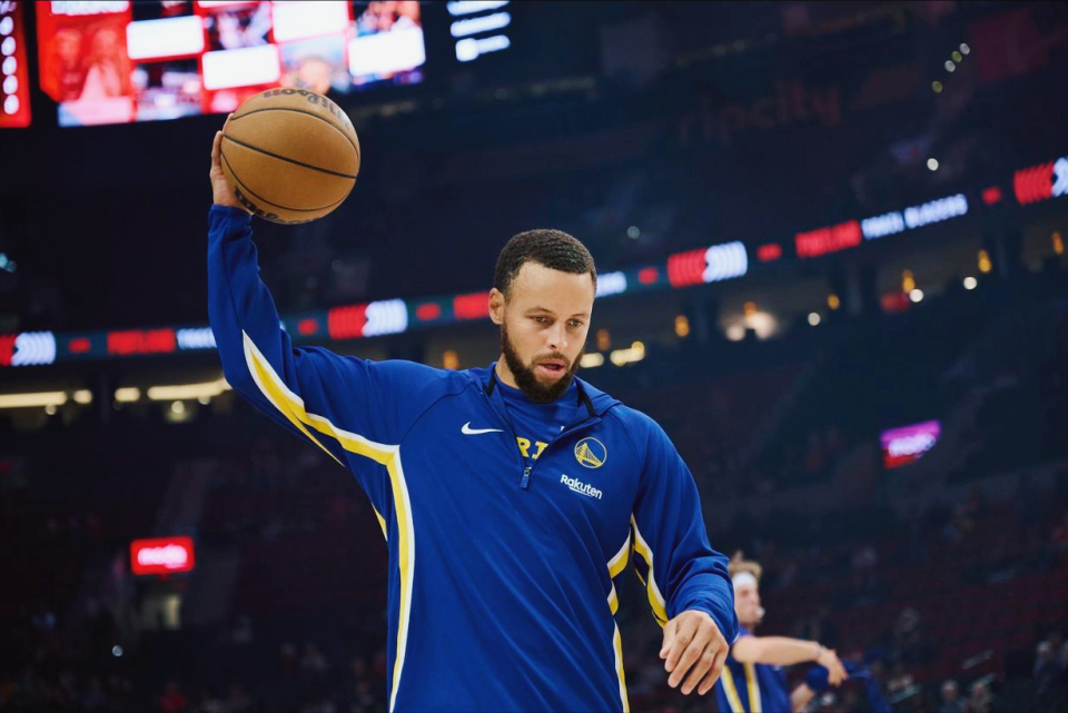 开挂, 库里出手后, 新规则对勇