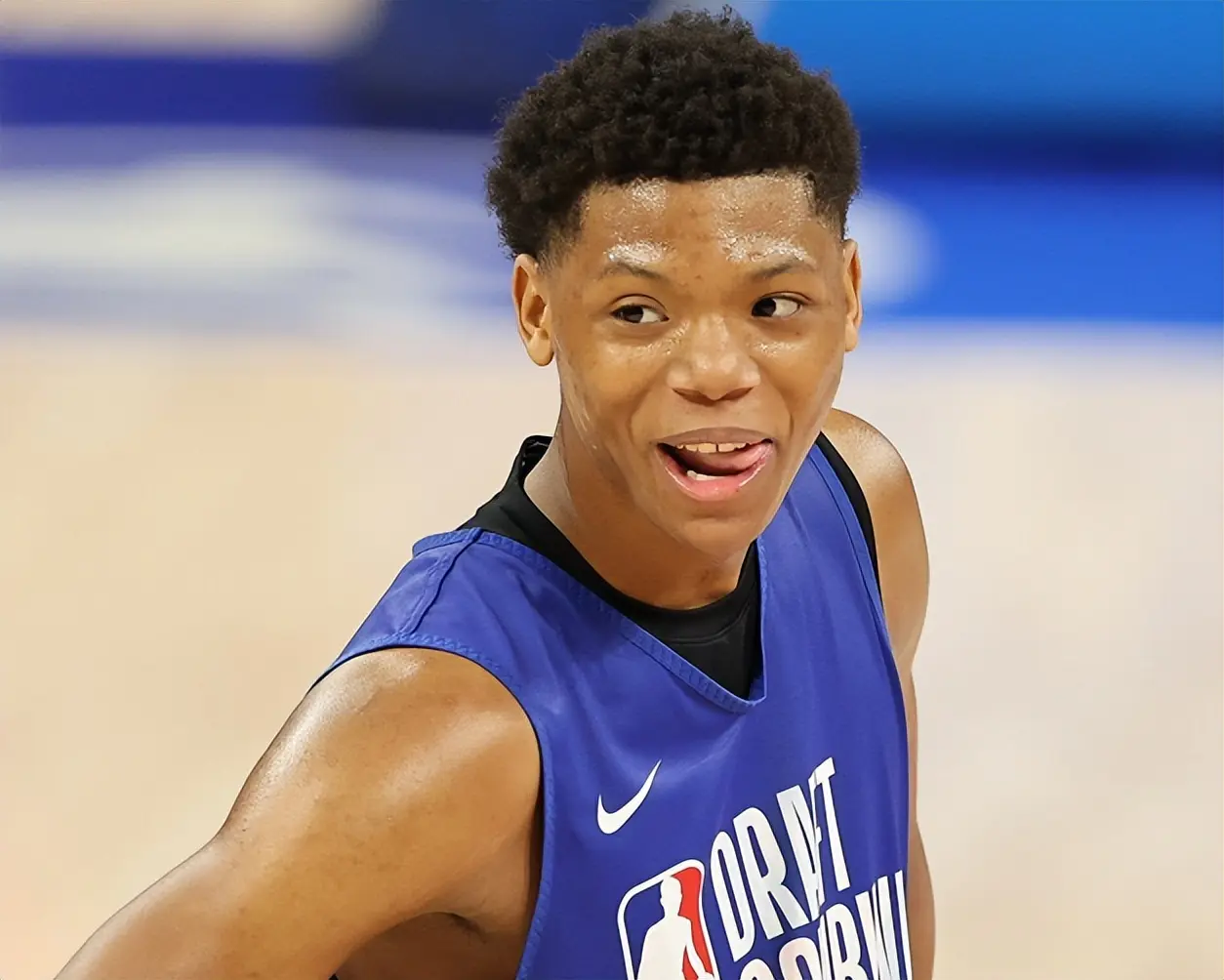 贝利绝对有, https, 形战士的潜